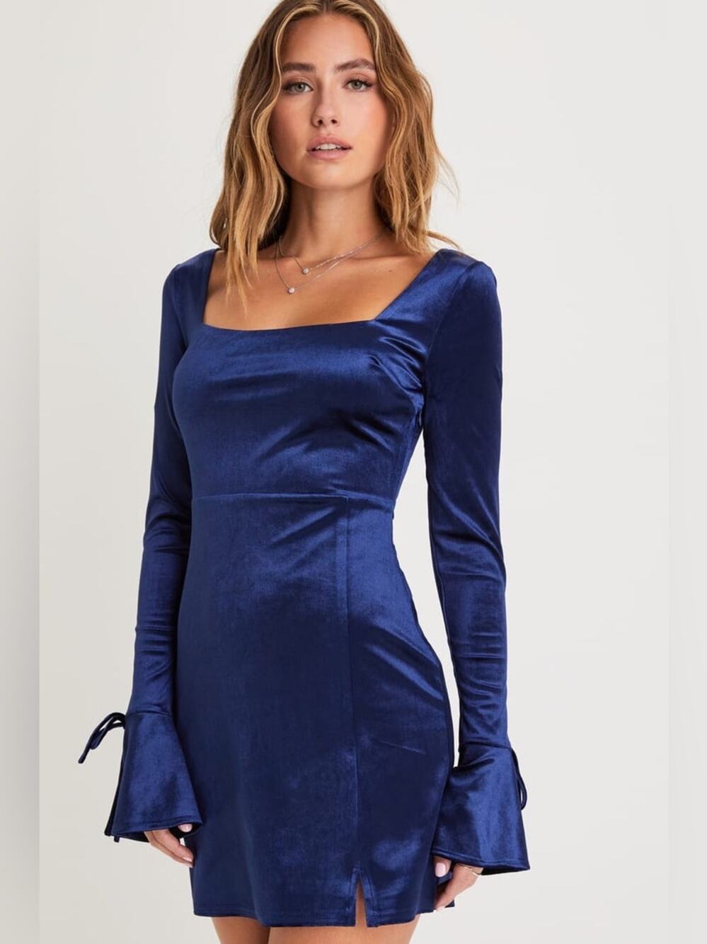 NWT Lulus Joyful Poise Navy Blue Velvet Long Sleeve Mini Dress Size Medium